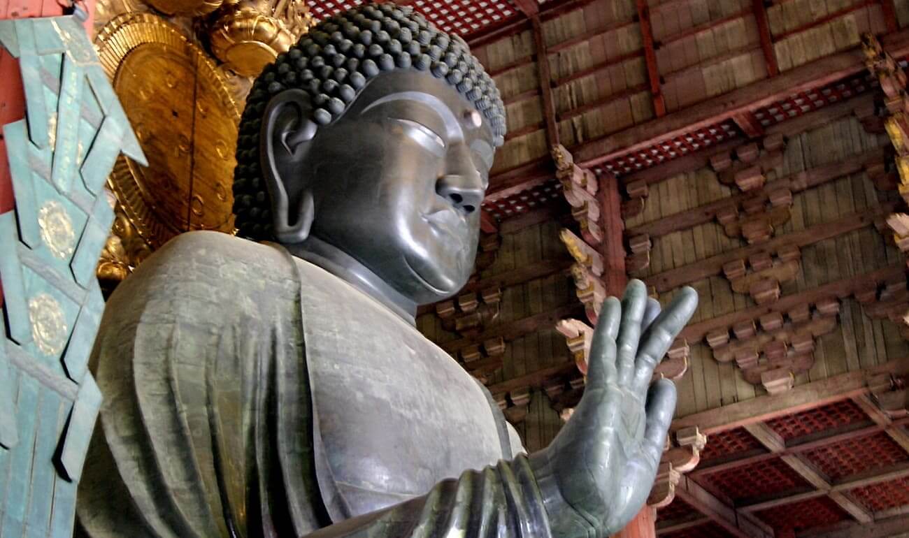 Bức tượng Daibutsu - Đại Phật