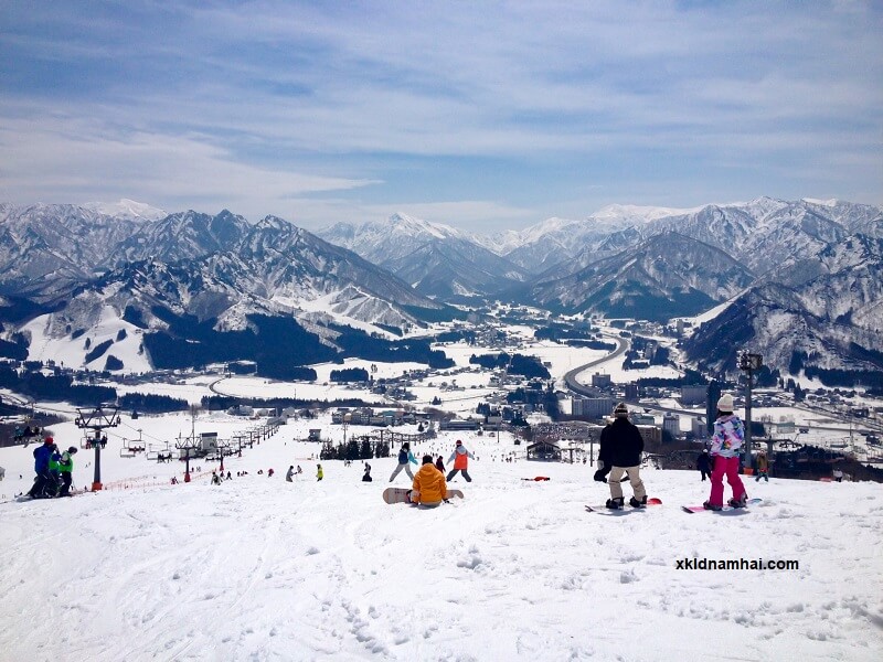 Trượt tuyết ở đảo Hokkaido