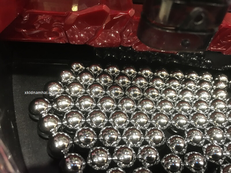 những viên bi trong Pachinko Pinball